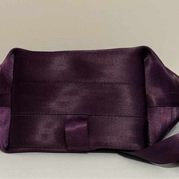 Harveys Deep Purple park hopper Bag with Silver Hardware - Picture 3 of 4